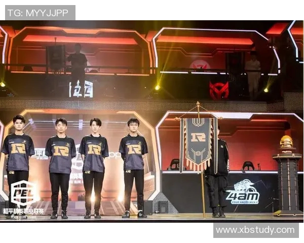 和平精英战术解析：深入探讨RNG战队的边路渗透策略与执行技巧