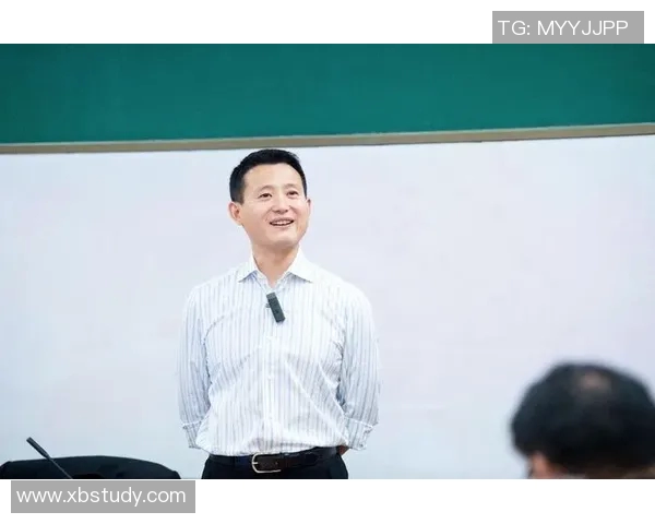 武汉排球队边路渗透战术解析与实践探讨