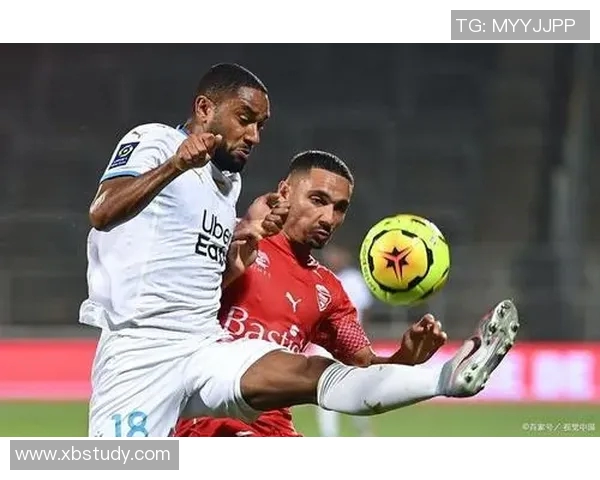 巴黎与尼姆的精彩对决结果揭晓赛季表现分析与未来展望