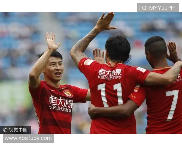 恒大迎战北京北控争夺中超积分榜关键战役的胜利与荣耀