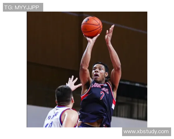 祝铭震的成长之路与未来展望：从青涩少年到篮球新星的蜕变之旅