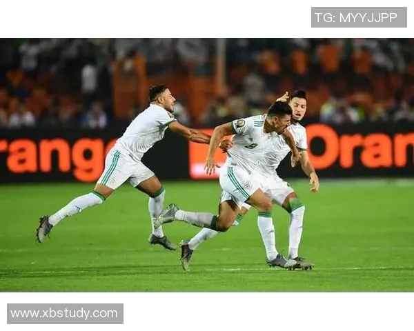 阿联酋与沙特友谊赛精彩对决展现两国足球实力与团结精神 阿联酋与沙特友谊赛精彩对决展现两国足球实力与团结精神