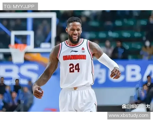 2020年CBA新疆队与山东队激战回顾精彩瞬间与赛场亮点分析