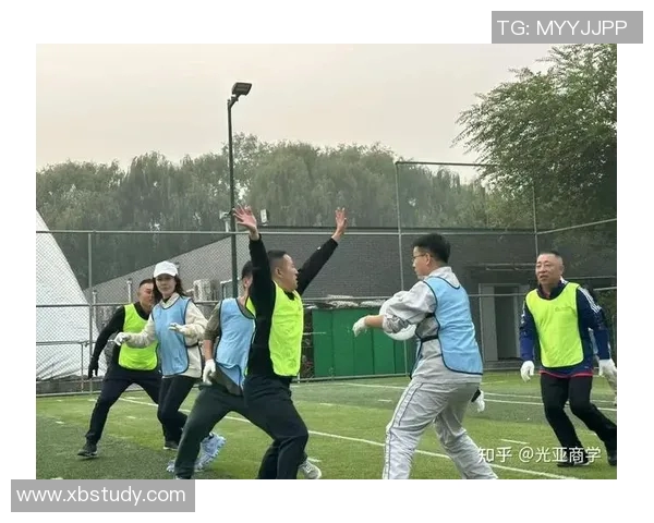 广州飞盘队逆袭之路：创新战术与团队协作的完美结合MBA