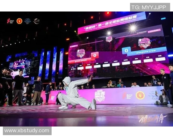 武汉街舞队的力量与激情探索街舞文化的魅力与影响力