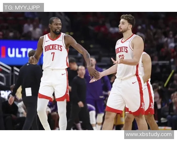 首轮对决爵士与火箭新浪直播分析精彩瞬间回顾与赛前预测